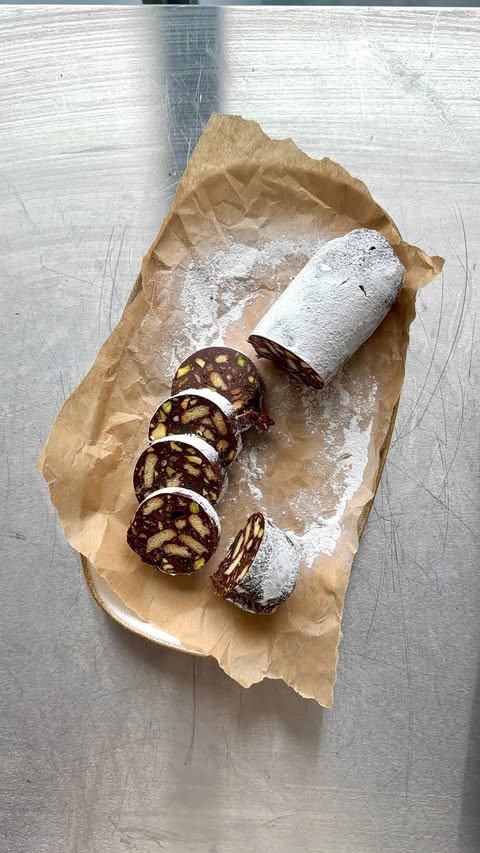 Instagram post by @sepps for Victorinox. Caption reads: [...] with my favourite kitchen tool the....