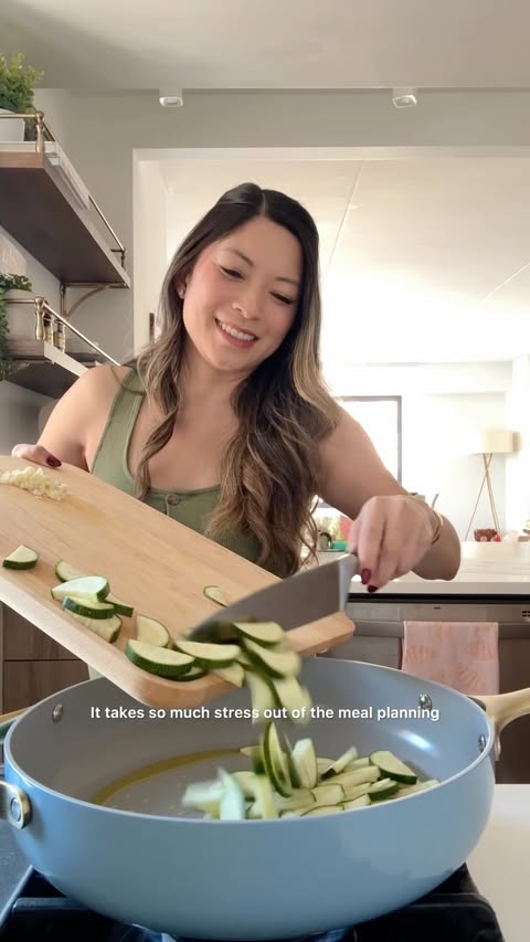 Instagram post by @tourdelust for Blue Apron. Caption reads: [...] all know how much I love meal kits! 😋....