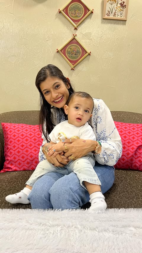 Instagram post by @monaa_aashish66 for Himalaya Babycare. Caption reads: [...] ,New Brands, & Chennai Content....