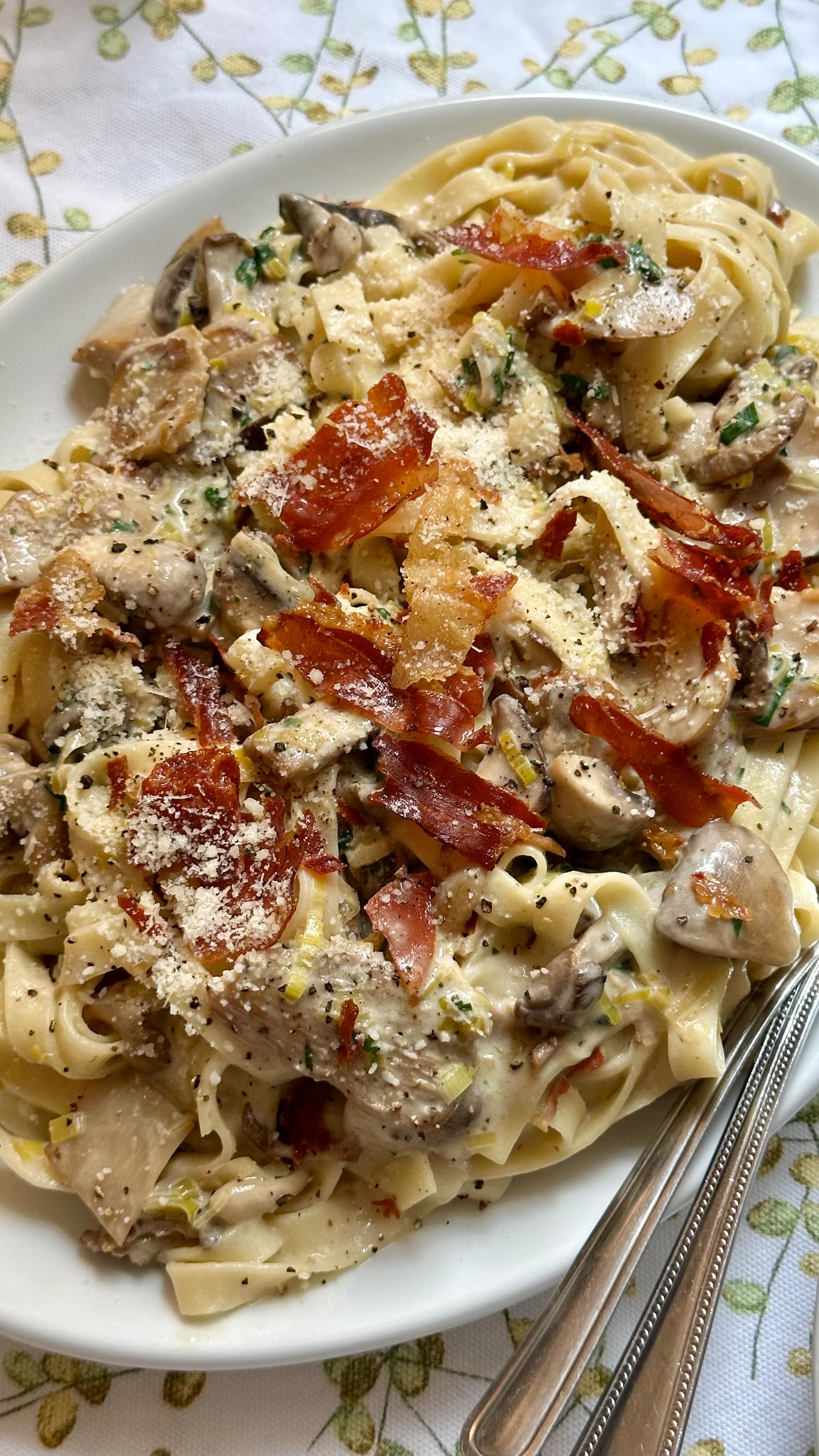 Instagram post by @jordonezraking for Sanpellegrino. Caption reads: A pasta full of the flavours of autumn. Mushrooms,....