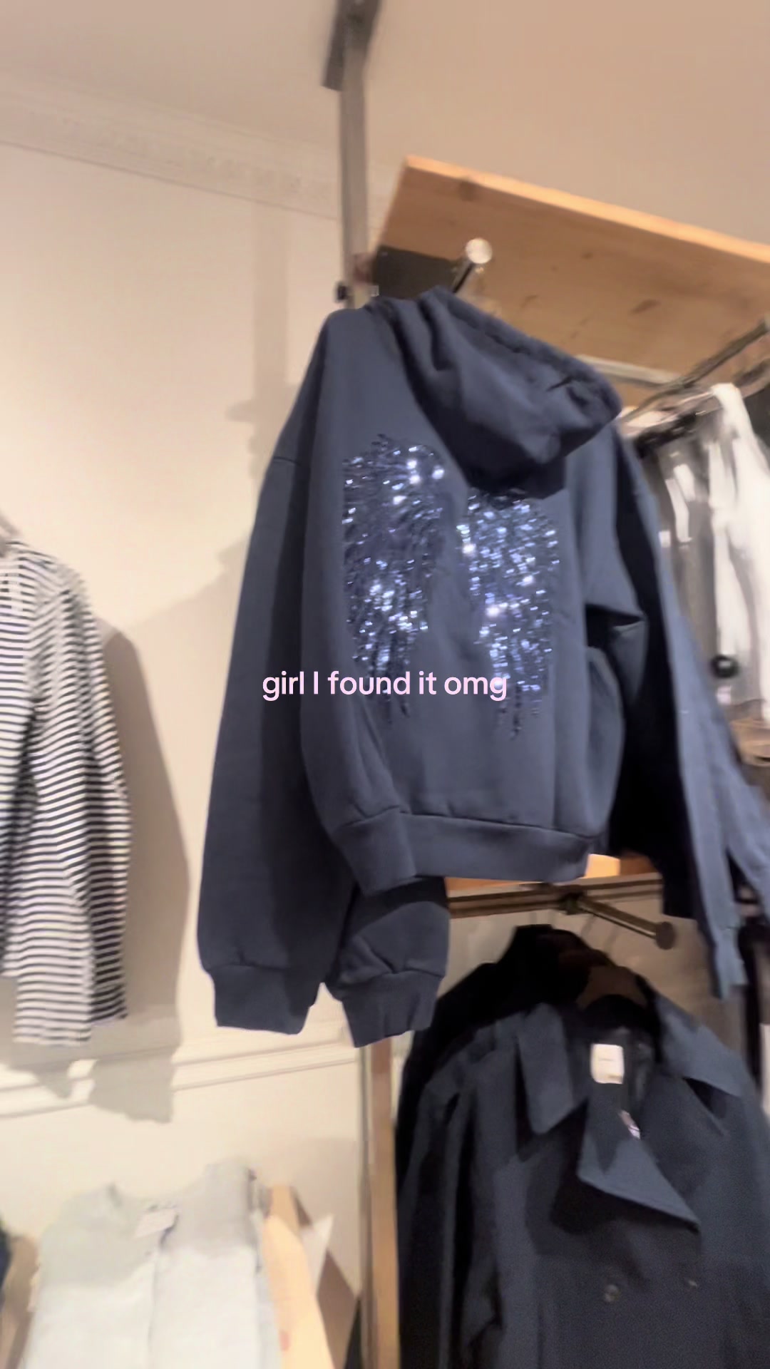 TikTok post by @giulia_.zo for Subdued. Caption reads: GIRLS RUN TO SUBDUED @Subdued #fyp #foryoupage....