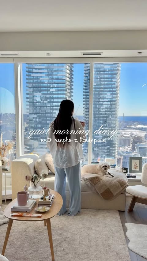 Instagram post by @jasylifestyle for RENPHO. Caption reads: AD* ASMR quiet morning with @renpho x @headspace’s....