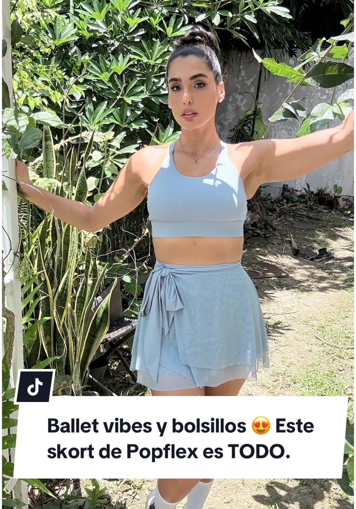 TikTok post by @shekymorena for POPFLEX Active. Caption reads: .