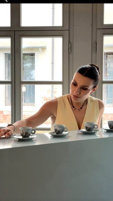 Instagram post by @carlotta.rubaltelli for illy. Caption reads: [...] beginning of my journey in Venice with illy,....