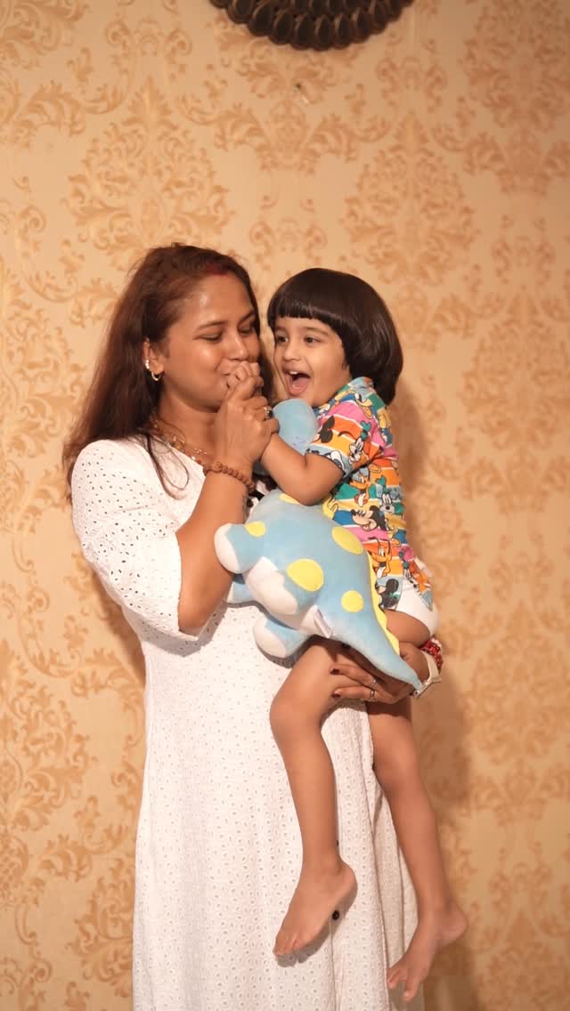 Instagram post by @yourkindamom for Superbottoms. Caption reads: ✨ Stick it. Peel it. Wear it. Love it. ✨
Because....