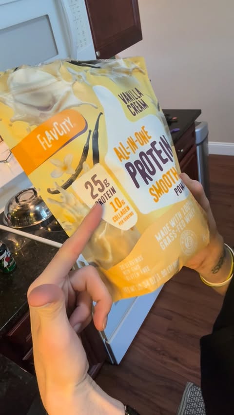 Instagram post by @instac0dy for ShopFlavCity. Caption reads: gifted by FlavCity If you’re not using @flavcity....