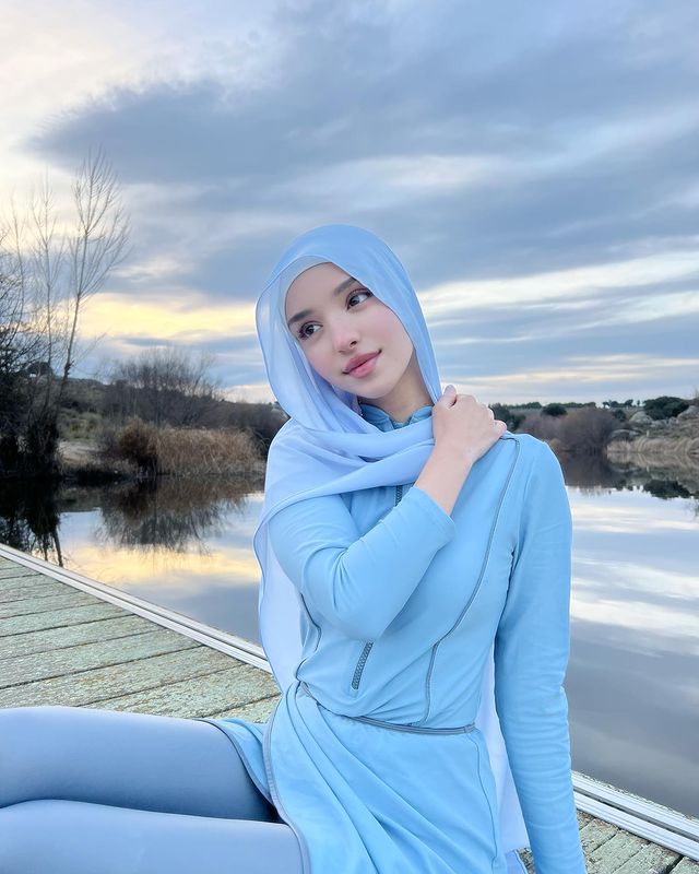 Instagram post by @misscrazy_3 for LYRA Modest. Caption reads: @lyramodest | ad

#hijabi #swimmingsuit #foryou....