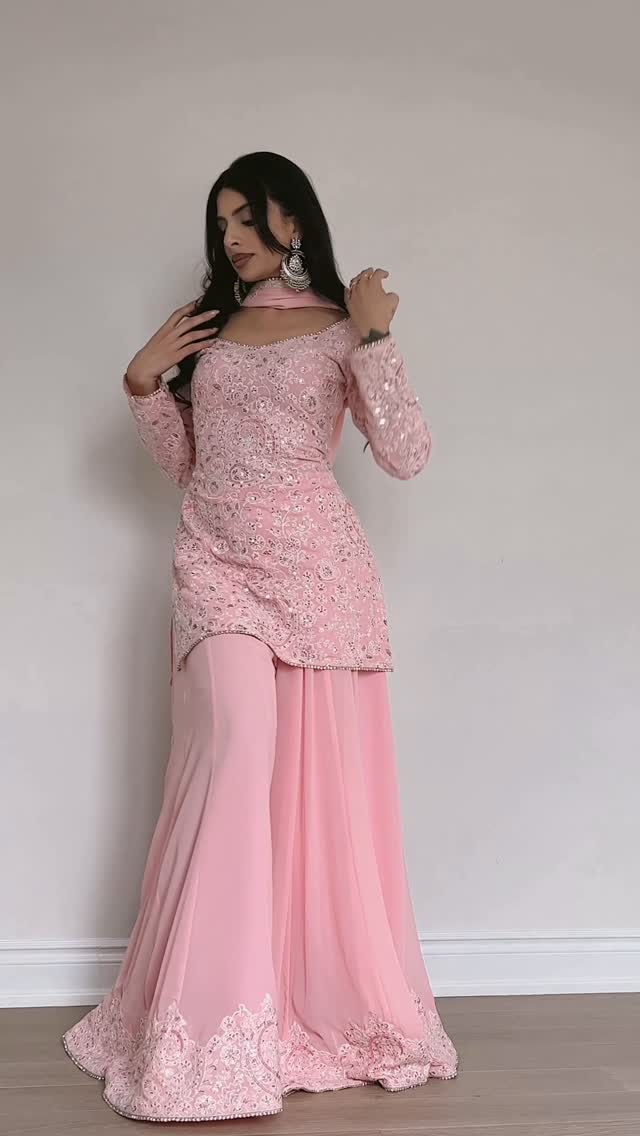 Instagram post by @ankita.creates for LASHKARAA. Caption reads: [...] dressing like Bole Chudiyan in 2025 🤍....