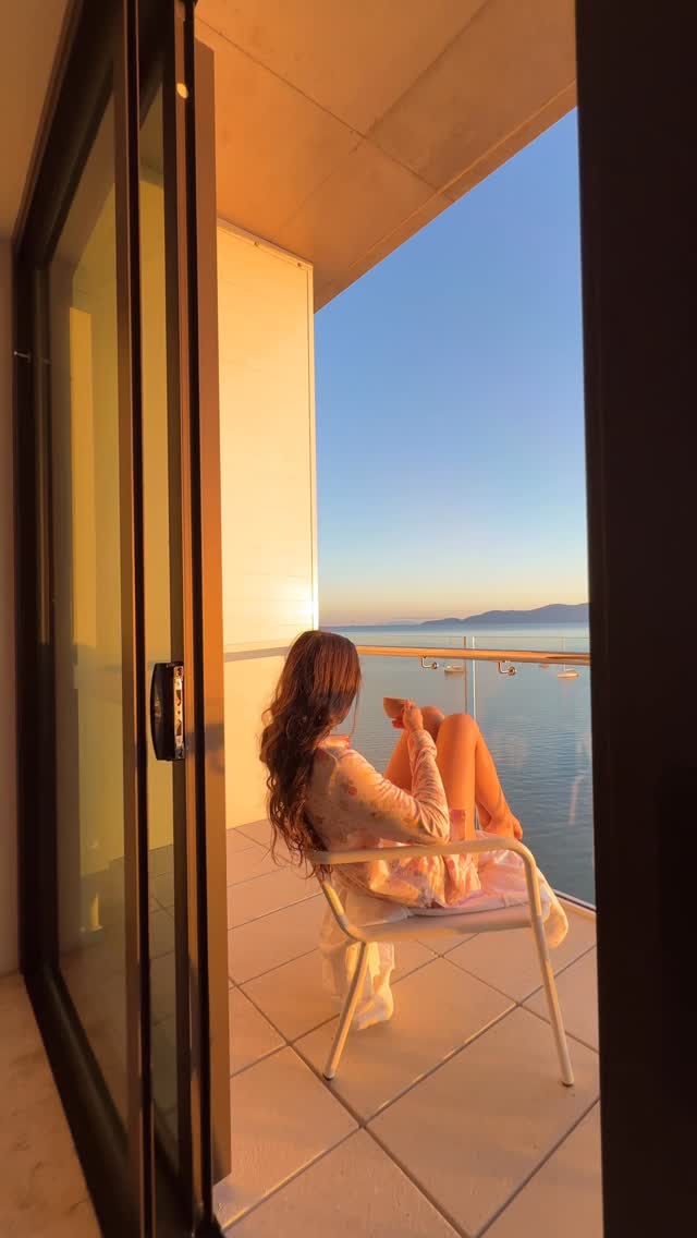 Instagram post by @becstewart__ for Jetstar NZ. Caption reads: POV: You discovered luxury in your own backyard....