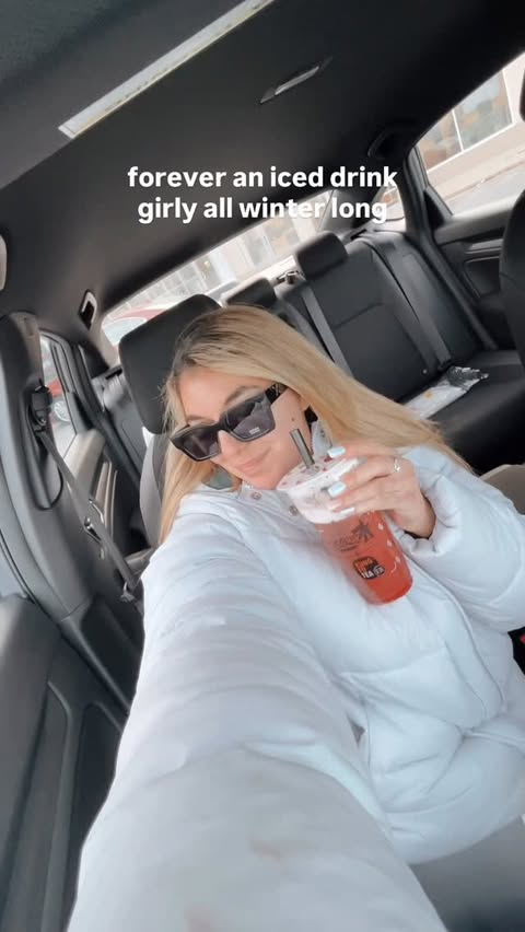 Instagram post by @samanthanicolelifestyle for Kung Fu Tea. Caption reads: my toxic trait is ordering iced drinks even in 30....