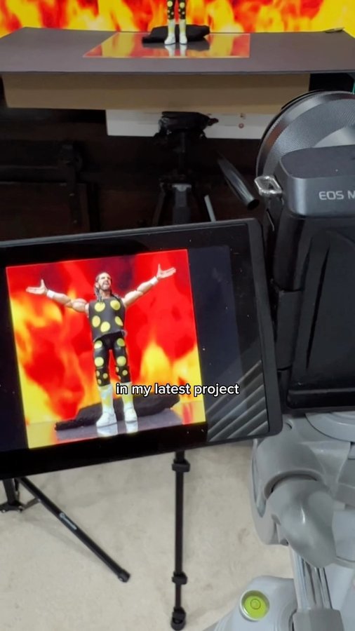 Instagram post by @mbg1211 for Lume Cube. Caption reads: [...] Rollins at HIAC (2022) featuring the Lume....