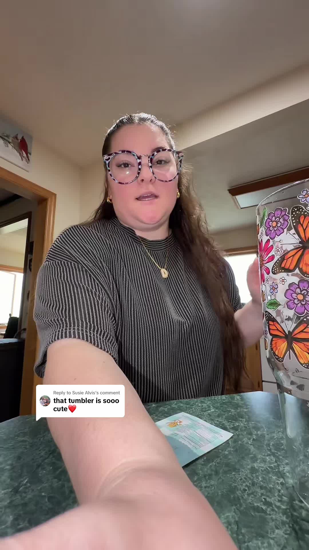 TikTok post by @dakotasmart for Sip-Sip Hooray!. Caption reads: [...] now WITH FREE SHIPPING! 👀🔗🫶🏻 @Sip-Sip....