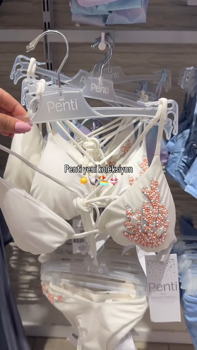 Instagram post by @shopbyleylaa for Penti. Caption reads: Penti yeni koleksiyon🐚👙☀️🏖️ 

#reklam #penti....