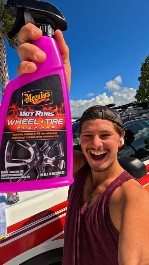 Instagram post by @walkwithrodolfo for Meguiar’s. Caption reads: #MeguiarsPartner Getting dirty isn’t a problem....