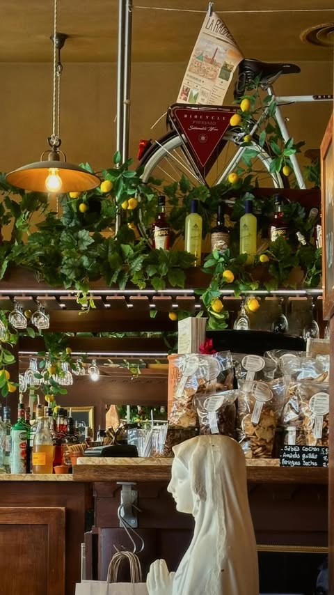 Instagram post by @lois_dbt for Cider. Caption reads: outfit roulette with @shopcider 

🤍 use my code....