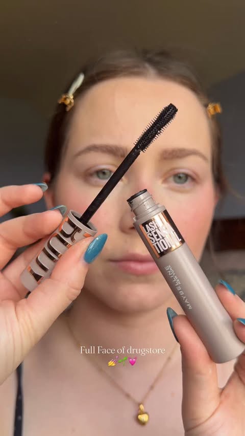 Instagram post by @milkandhonie for Collection Cosmetics. Caption reads: [...] plump and glow foundation - *....