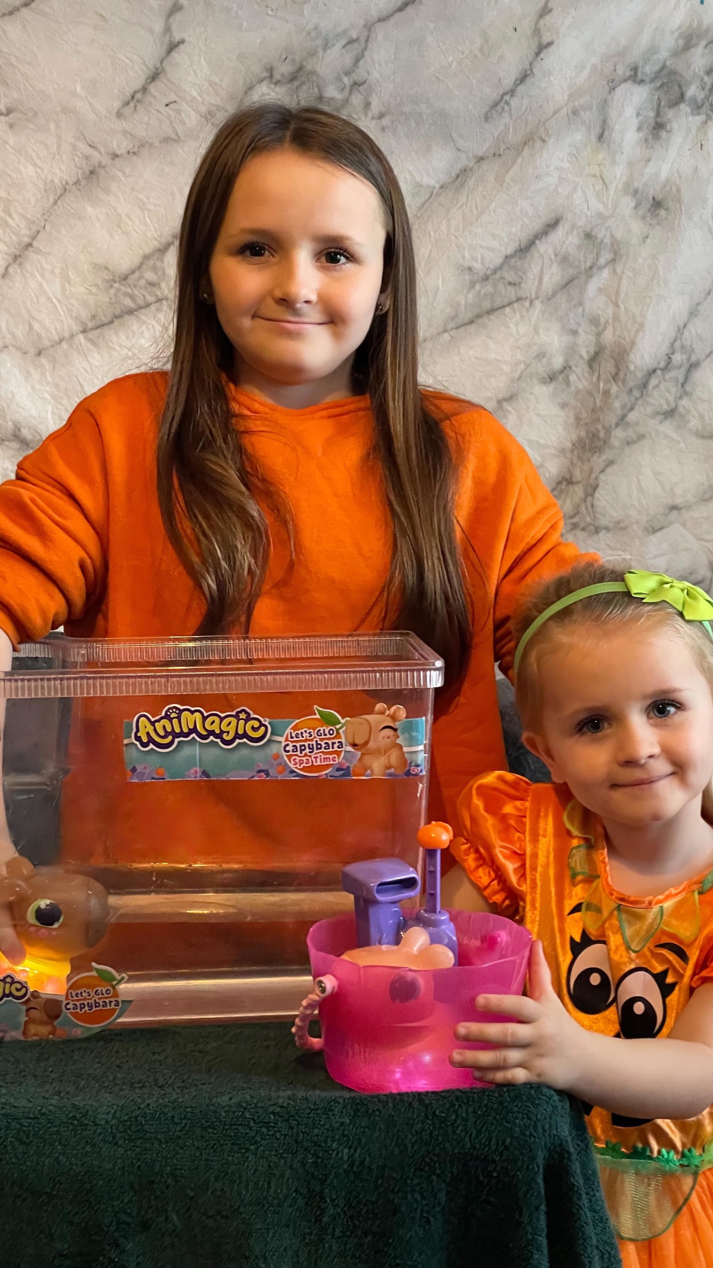 Instagram post by @xkerry1989x for Wire PR. Caption reads: ᴀᴅ || ɢɪꜰᴛᴇᴅ
𝕃𝕖𝕥'𝕤 𝕘𝕝𝕠𝕨....