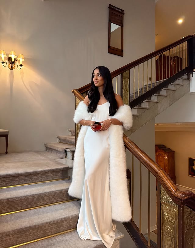 Instagram post by @samira.sfiii for Montblanc. Caption reads: [...] season and surprise your loved ones—....