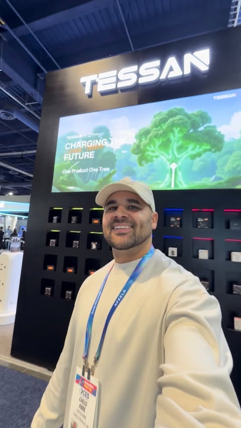 Instagram post by @cheloabbe for Tessan. Caption reads: @tessan_official invited me out to Vegas to come....