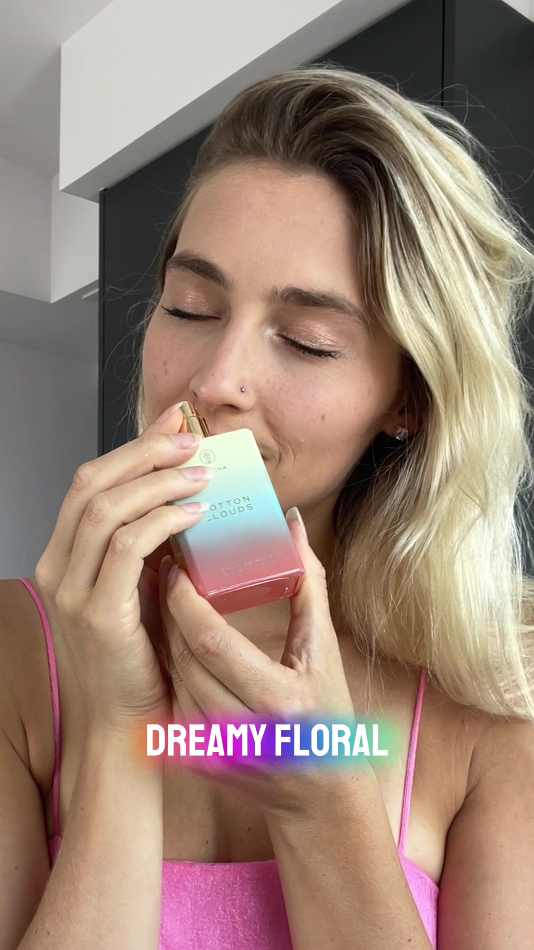 TikTok post by @biz.betzing for Oakcha. Caption reads: [...] Cotton Clouds scent is addicting 🍭🧁🍬....