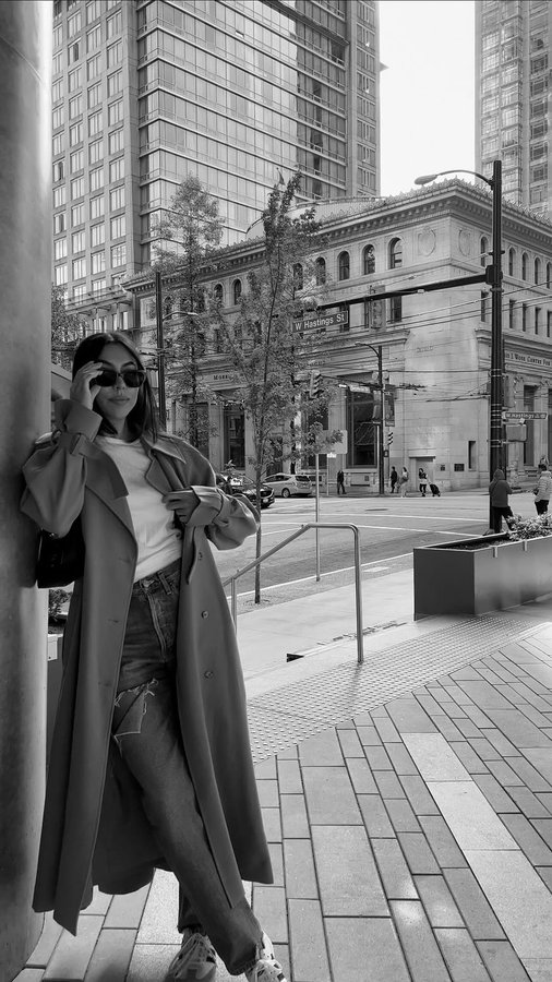 Instagram post by @mobinapeiman for Clearly. Caption reads: Spend the day with me 🤍 @clearlyca makes it easy....