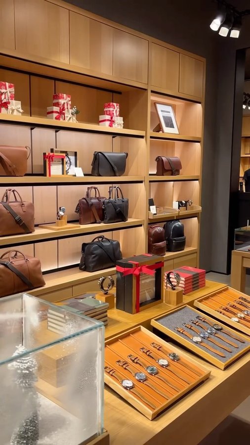 Instagram post by @lucy_edwards7 for Shinola. Caption reads: [...] me. Definitely recommend checking out....