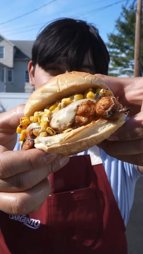 Instagram post by @jose.elcook for Sargento. Caption reads: #Sargentopartner Summer grilling is lit when [...].