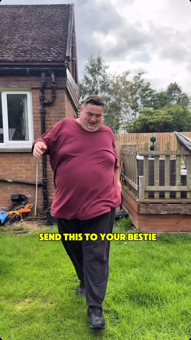 Instagram post by @stevenmckell for PAPYRUS. Caption reads: If you’re concerned about a friend, check on them....