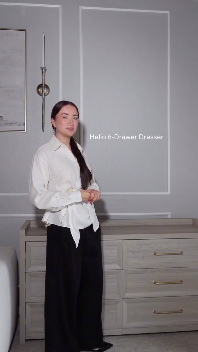 Instagram post by @paulashome29 for Sicotas. Caption reads: [...] you need to organize your bedroom! @sicotas....