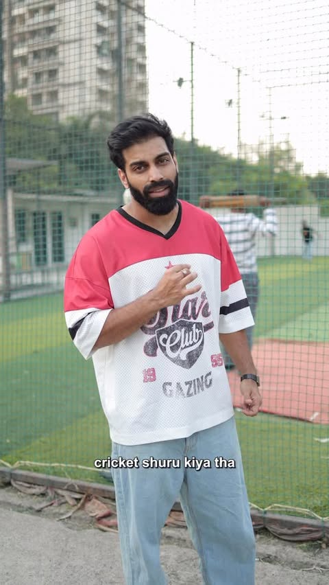 Instagram post by @ravish_shetty_ for Garnier Men Indonesia. Caption reads: Field pe six maaro ya mic pe story… face toh fresh....