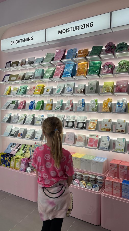 Instagram post by @erinbirtwistle for Kiokii. Caption reads: @kiokii.official is officially here in London,....