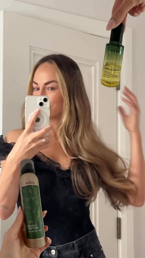 Instagram post by @daniellamoyles for Aveda. Caption reads: [...] texture that lasts all day! Shop Aveda’s new....