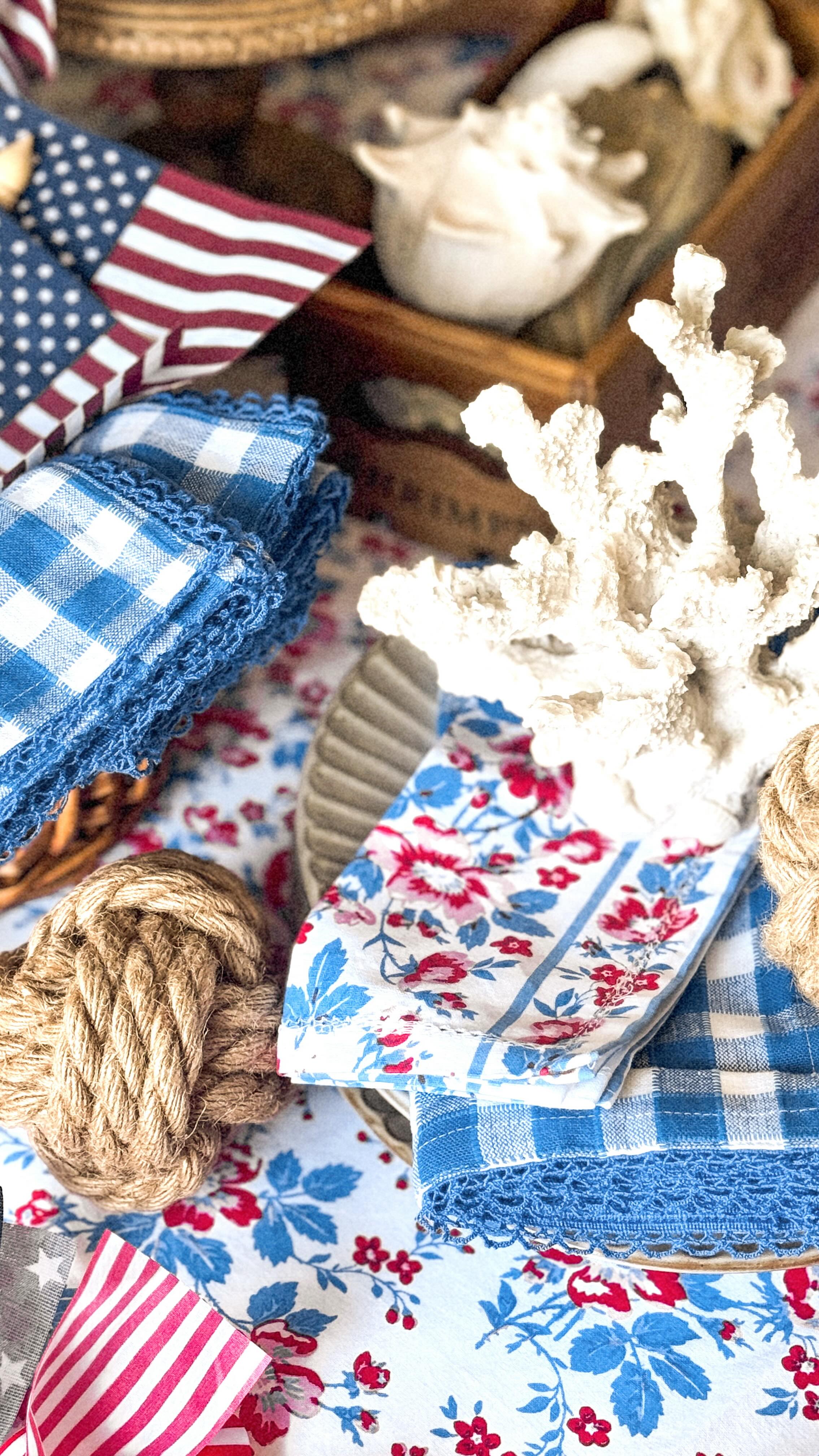 Instagram post by @krystlemarienickels for Cottages & Bungalows Magazine. Caption reads: Come shopping with me at @hobbylobby as I hunt for....