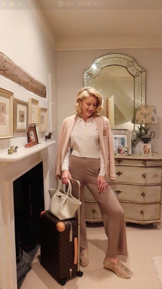 Instagram post by @leonorasmee for LilySilk. Caption reads: [...] @jadehollandcooper Trousers - @lilysilk....