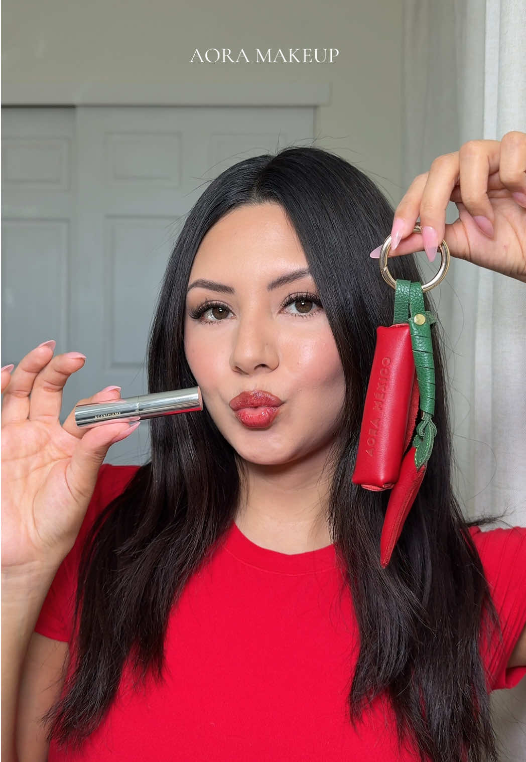 TikTok post by @jasmineesquivell for Aora Makeup. Caption reads: [...]  #ttsbeautybesties #plasticcouldnever @Aora....