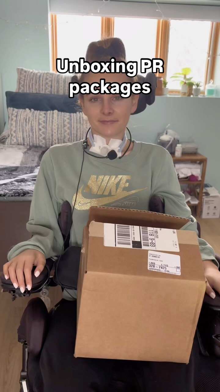 Instagram post by @rebecca_koltun for hellobubble.com. Caption reads: Unboxing PR packages #Unboxing #PR #YSL #MadHippie....