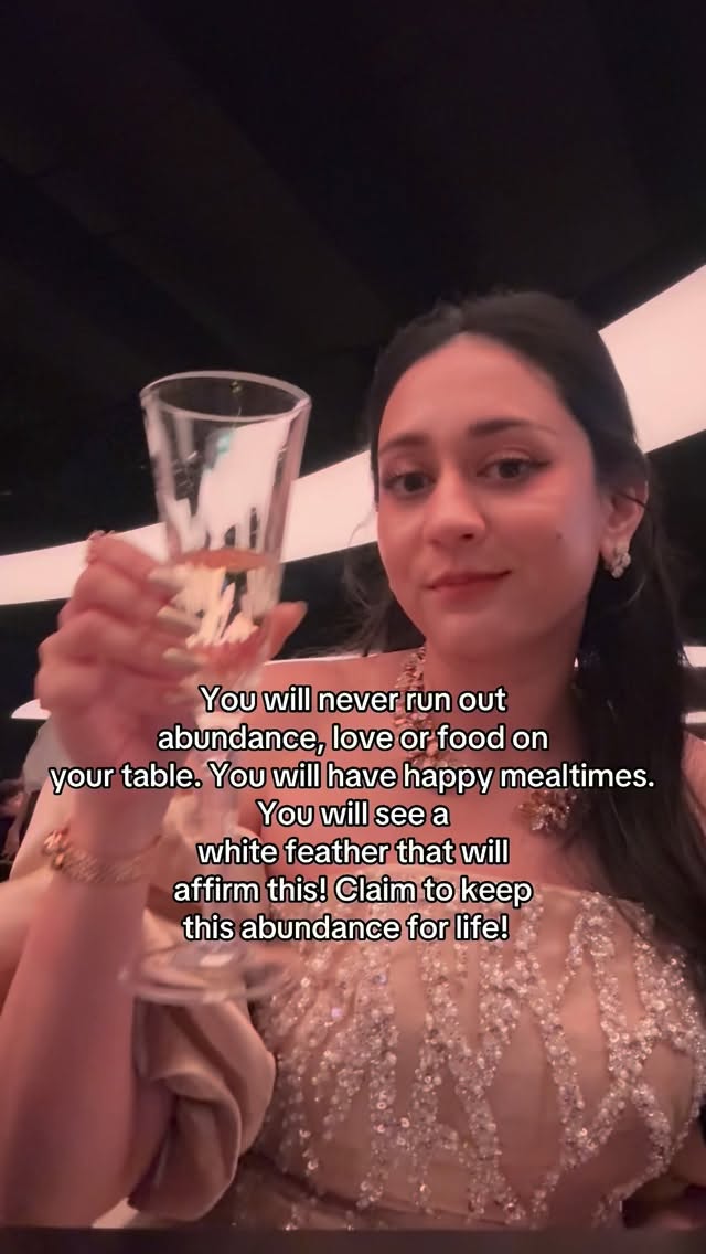 Instagram post by @moonlight.guidance for Cartier. Caption reads: Cheers 🥂
🌟 Thousands of 5 star....