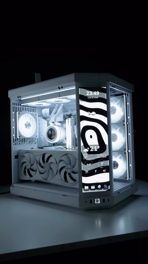 Instagram post by @breakx0 for AORUS. Caption reads: [...] Specs: ⚪ AMD Ryzen 7 9800X3D ⚪ GIGABYTE....