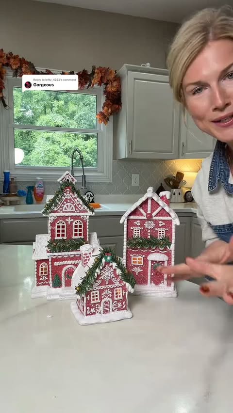 Instagram post by @itsrondaj for HSN. Caption reads: [...] giving me old-fashioned Christmas. ❤️🏠....