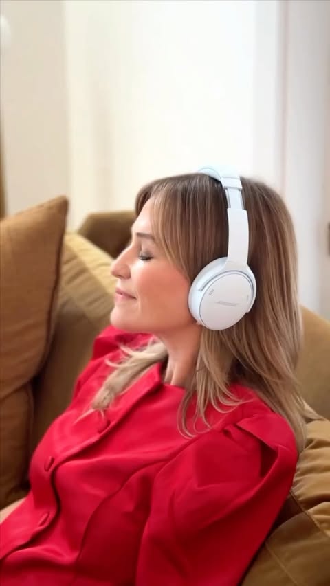 Instagram post by @yowcitystyle for Best Buy. Caption reads: [...] at shockingly high decibels. Enter....