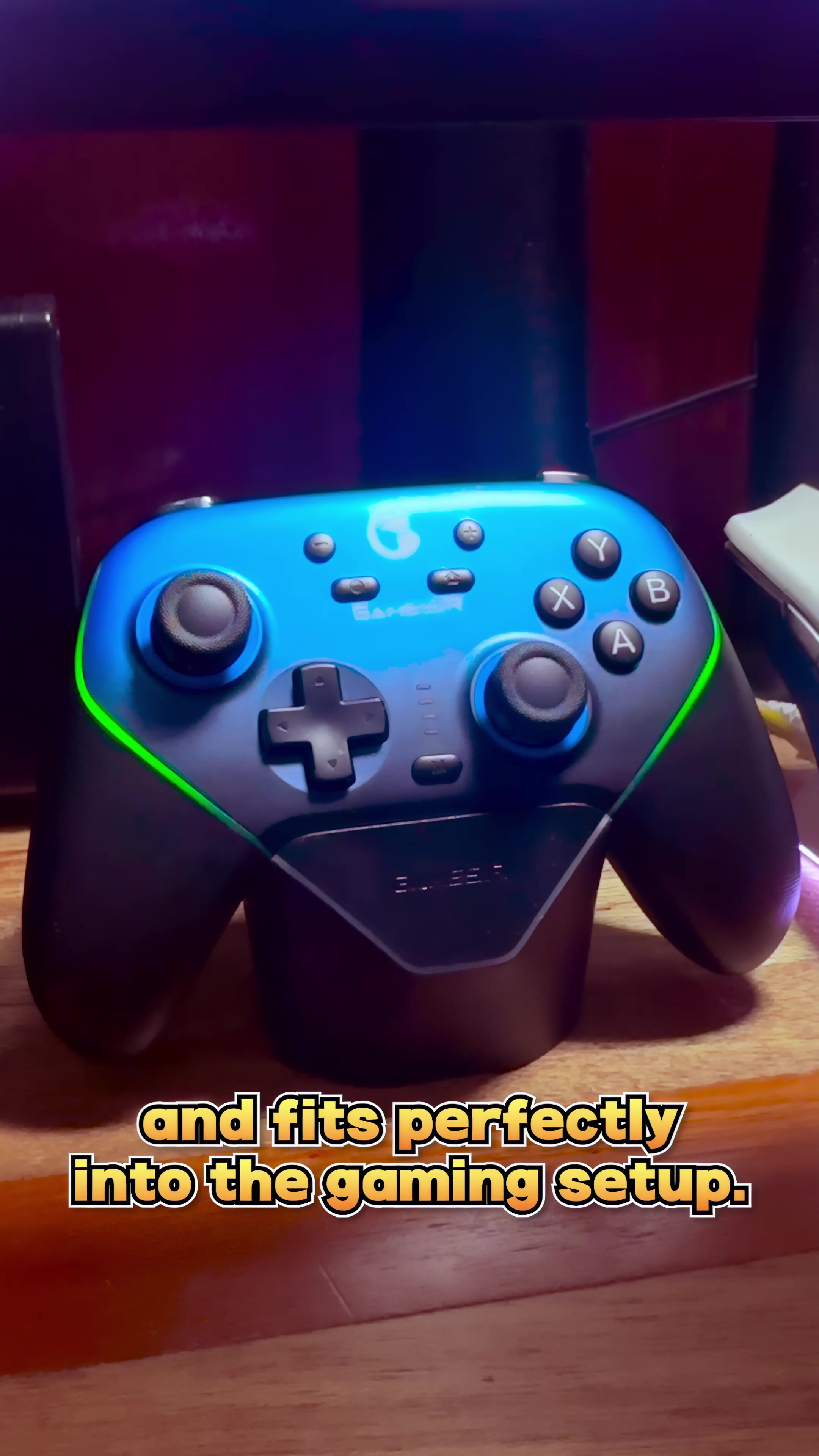TikTok post by @sarapyon1228 for GameSir. Caption reads: [...] ✨ One controller, so many features 👌....