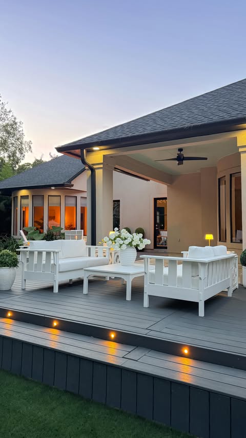 Instagram post by @kristensellentin for Polywood. Caption reads: [...] with the Martha Stewart by @polywood....