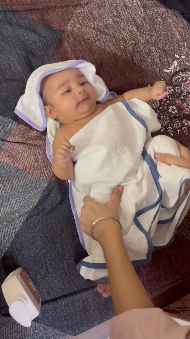 Instagram post by @meenaldreams for Mother Sparsh. Caption reads: [...] happy every day. #momlife #babycare....