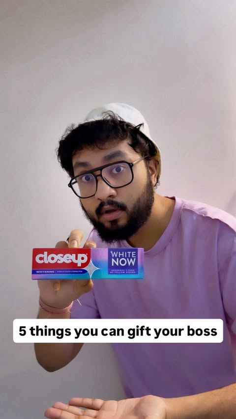 Instagram post by @sahil_the9to5 for Closeup. Caption reads: [...] my boss for secret Santa?
.
.
I bought....