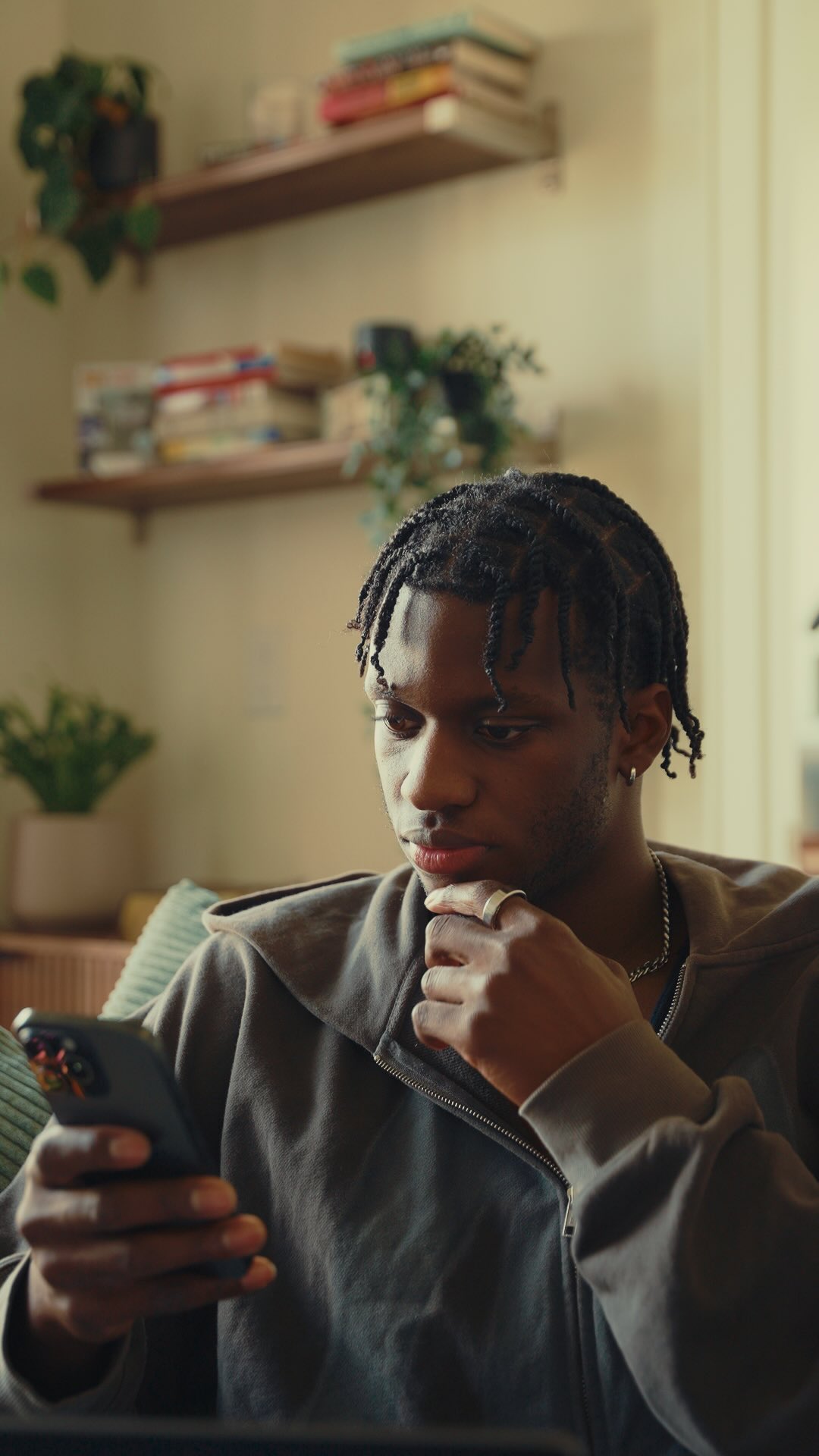 Instagram post by @joelroac for Capital One. Caption reads: @capitalone #CapitalOnePartner

Someone like me....