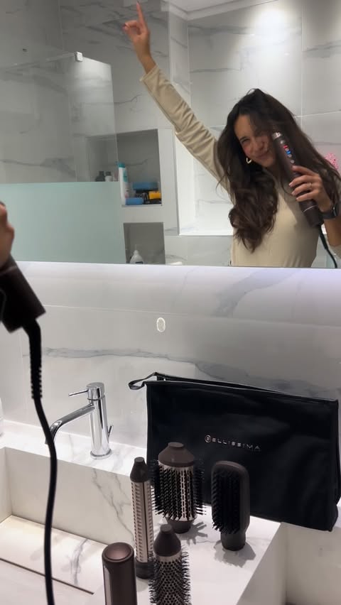 Instagram post by @sivraki for Bellissima. Caption reads: [...] μαλλιά με όγκο που διαρκεί μόνο με....