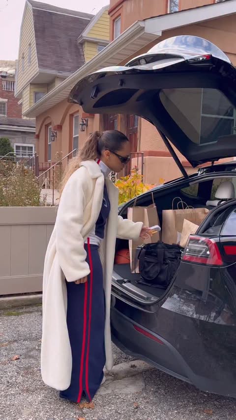 Instagram post by @looseunicorns for Touchland. Caption reads: @touchland makes the perfect gift with their....