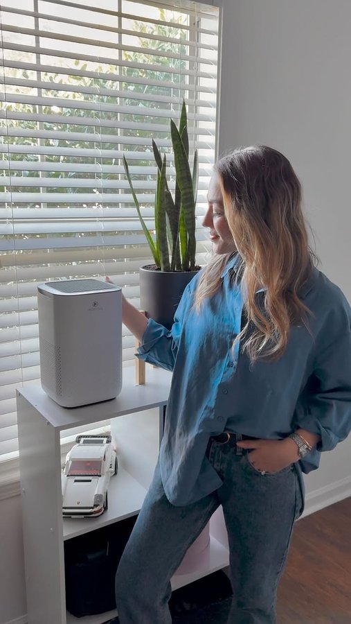 Instagram post by @busekkamci for Medify Air. Caption reads: #ad Just added a second @medifyair purifier to my....