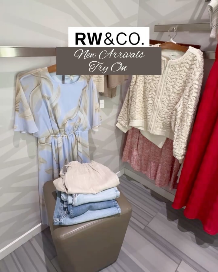 Instagram post by @mandd_shoppingg for RW&CO.. Caption reads: [...] “SHOP” and I’ll send you the links! #rwco....
