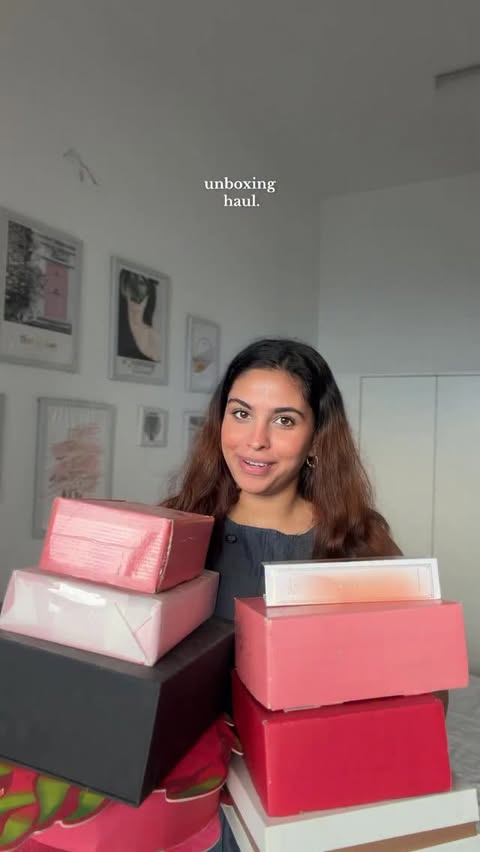 Instagram post by an influencer for ClayCo.. Caption reads: [...] mentioned: @spritzbytypsy @claycobeauty....